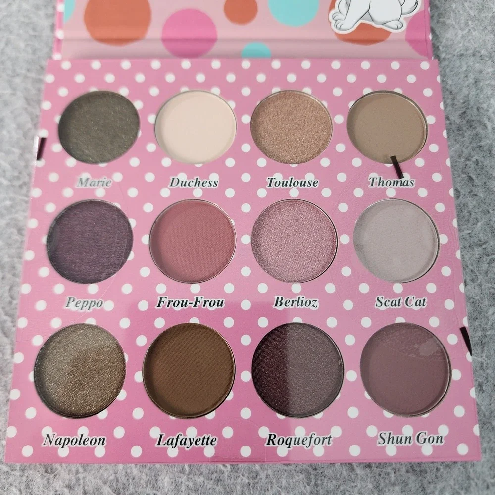 Disney Aristocats‎ Marie 12 Eyeshadow Palette Eye Shadow 0.48 Oz Taste Beauty